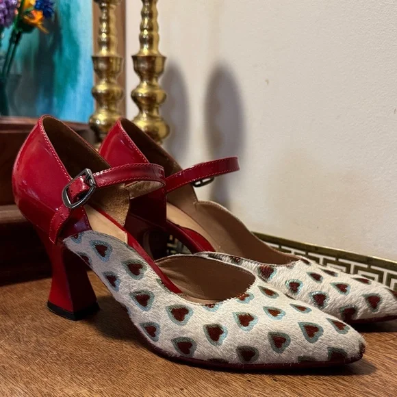John Fluevog POSER
LILY ROSE
D’ORSAY MARY JANE HEEL Heart Shoes - Picture 1 of 12